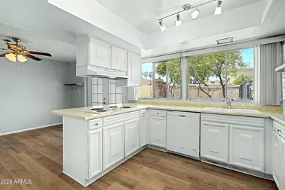 1611 E Newport Drive, Tempe, AZ 85282 - Photo 15