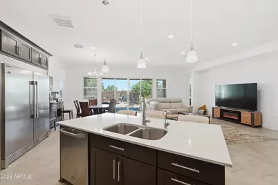 2522 E Pleasant Lane, Phoenix, AZ 85042 - Photo 9