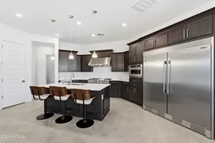 2522 E Pleasant Ln, Phoenix, AZ 85042 - Photo 7