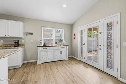 1352 S Portland Avenue, Gilbert, AZ 85296 - Photo 13