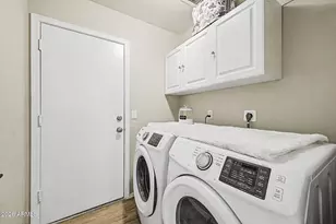 1352 S Portland Ave, Gilbert, AZ 85296 - Photo 25