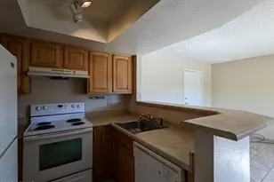 3535 W Tierra Buena Ln, Phoenix, AZ 85053 - Photo 11