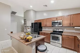 10224 W Gross Ave, Tolleson, AZ 85353 - Photo 11
