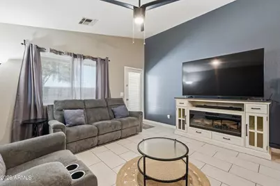 10224 W Gross Avenue, Tolleson, AZ 85353 - Photo 7