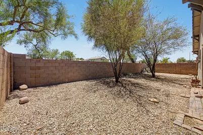 13271 W Clarendon Avenue, Litchfield Park, AZ 85340 - Photo 33