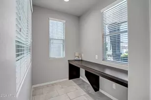 2252 S Basmath Ln, Gilbert, AZ 85295 - Photo 17