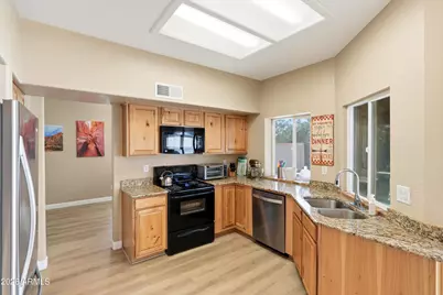 4578 W Shannon Street, Chandler, AZ 85226 - Photo 7