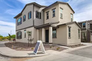 2831 S Central Dr, Chandler, AZ 85286 - Photo 1