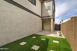 2831 S Central Dr, Chandler, AZ 85286 - Photo 27
