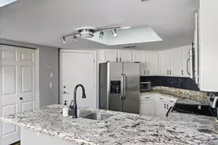 11444 N 28th Dr, Phoenix, AZ 85029 - Photo 15