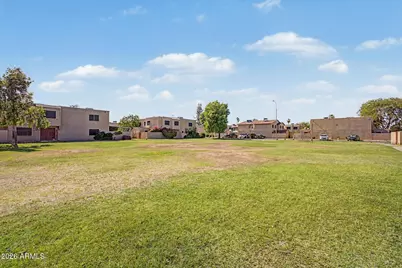 4107 W Wonderview Road, Phoenix, AZ 85019 - Photo 37