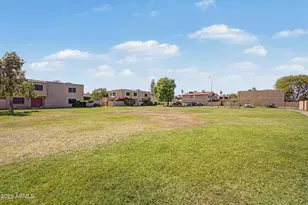 4107 W Wonderview Rd, Phoenix, AZ 85019 - Photo 37