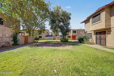 4107 W Wonderview Road, Phoenix, AZ 85019 - Photo 33