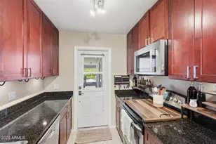 1261 E Maryland Ave, Phoenix, AZ 85014 - Photo 13