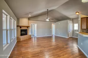 140 N Divot Dr, Eagar, AZ 85925 - Photo 7