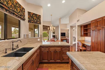 9616 N 27th Street, Phoenix, AZ 85028 - Photo 17