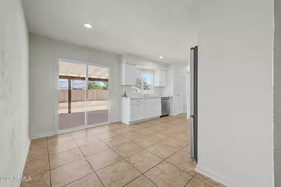4213 W Sunnyside Avenue, Phoenix, AZ 85029 - Photo 11