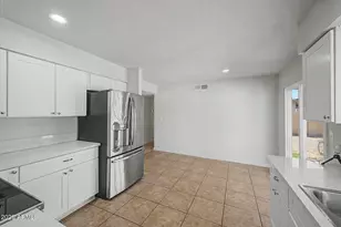 4213 W Sunnyside Ave, Phoenix, AZ 85029 - Photo 15