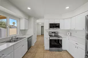 4213 W Sunnyside Ave, Phoenix, AZ 85029 - Photo 13