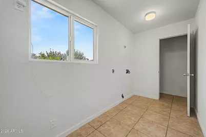 4213 W Sunnyside Avenue, Phoenix, AZ 85029 - Photo 33