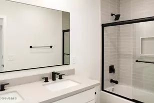 3715 N 31st St, Phoenix, AZ 85016 - Photo 17