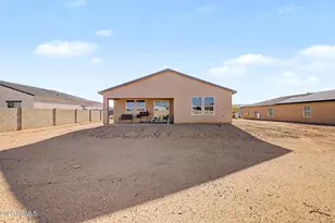 15511 S Bentley Dr, Arizona City, AZ 85123 - Photo 29