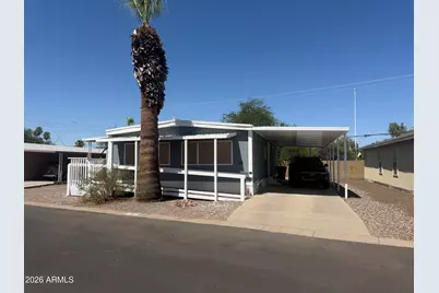 201 S Greenfield Road #18, Mesa, AZ 85206 - Photo 1