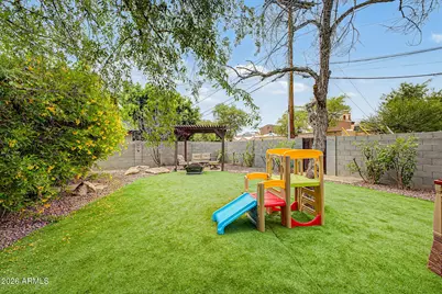 4524 N 24th Place, Phoenix, AZ 85016 - Photo 17