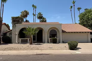 8614 E Cheryl Dr, Scottsdale, AZ 85258 - Photo 9