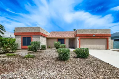 1560 E Whitten Street, Chandler, AZ 85225 - Photo 1