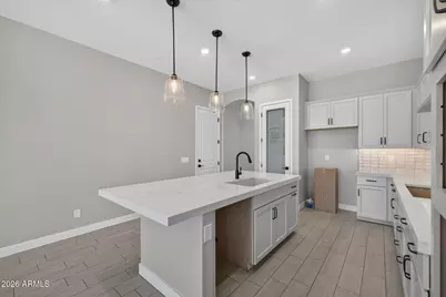 22447 E Oriole Way, Queen Creek, AZ 85142 - Photo 9