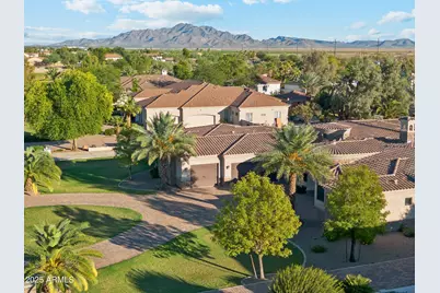 11407 E Bellflower Court, Chandler, AZ 85249 - Photo 39