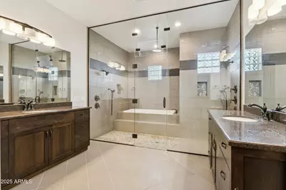 11407 E Bellflower Court, Chandler, AZ 85249 - Photo 17