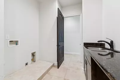 11407 E Bellflower Court, Chandler, AZ 85249 - Photo 19