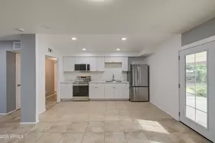 3802 N 79th Ave, Phoenix, AZ 85033 - Photo 13