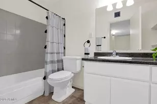 1935 W Morten Ave, Phoenix, AZ 85021 - Photo 17