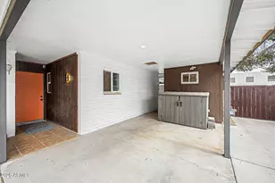 2234 E Paradise Dr, Phoenix, AZ 85028 - Photo 7
