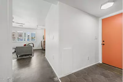 2234 E Paradise Drive, Phoenix, AZ 85028 - Photo 9