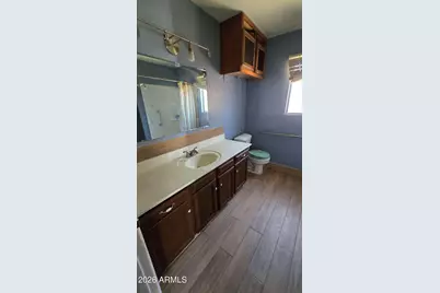 604 W Emelita Avenue, Mesa, AZ 85210 - Photo 15