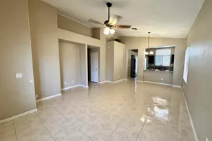 6329 W Preston Ln, Phoenix, AZ 85043 - Photo 5