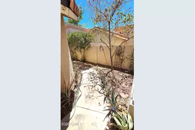 328 W Lodge Drive, Tempe, AZ 85283 - Photo 5