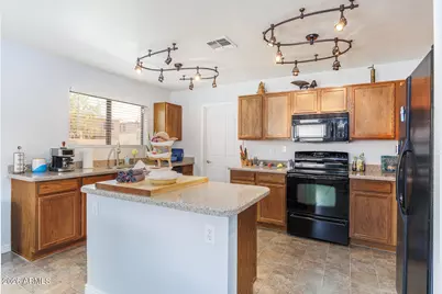 617 W Racine Loop, Casa Grande, AZ 85122 - Photo 21