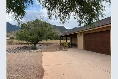 4757 E Dead Coyote Lane, Hereford, AZ 85615 - Photo 11