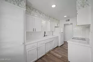 684 W Dublin St, Chandler, AZ 85225 - Photo 23