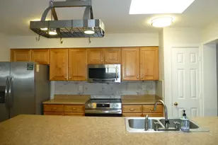 946 E Loma Vista Dr, Tempe, AZ 85282 - Photo 1