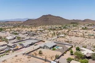 14642 W Plum Rd, Surprise, AZ 85387 - Photo 43
