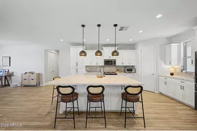14642 W Plum Road, Surprise, AZ 85387 - Photo 11
