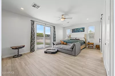 14642 W Plum Road, Surprise, AZ 85387 - Photo 13