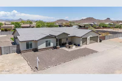 14642 W Plum Road, Surprise, AZ 85387 - Photo 33