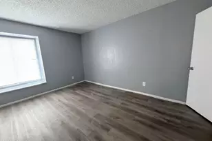 3326 W Las Palmaritas Dr, Phoenix, AZ 85051 - Photo 17